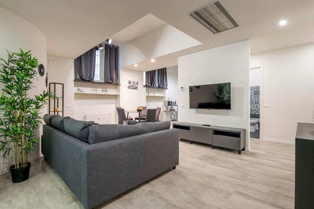 Comfortable 3 Bedrooms Few Steps From Duomo Appartement Milan